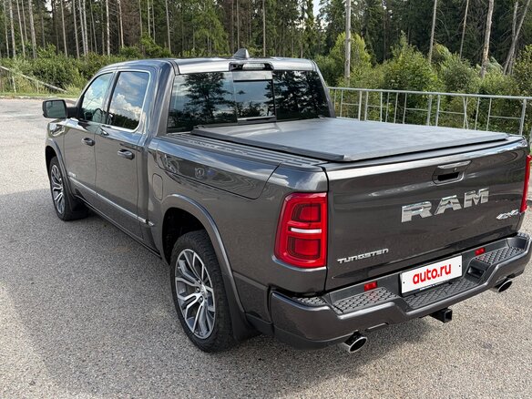2025 Ram 1500 Crew Cab V Рестайлинг, серый, 9100000 рублей - вид 6