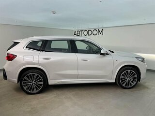 2026 BMW X1 Long 25Li xDrive III (U11/U12), белый, 6120000 рублей, вид 4