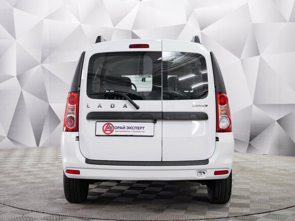 2024 Lada (ВАЗ) Largus I Рестайлинг, белый, 1273000 рублей - вид 3