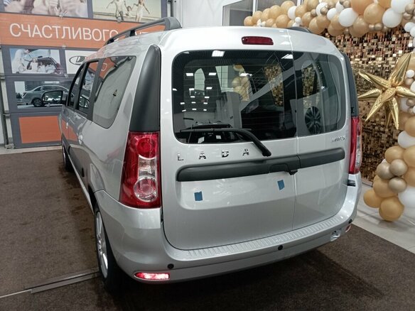 2026 Lada (ВАЗ) Largus I Рестайлинг, серебристый - вид 9