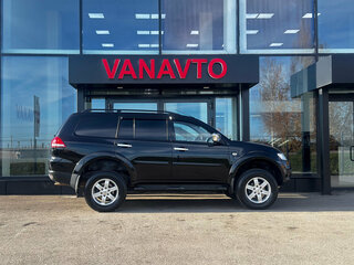 2013 Mitsubishi Pajero Sport II Рестайлинг, чёрный, 2200000 рублей, вид 5