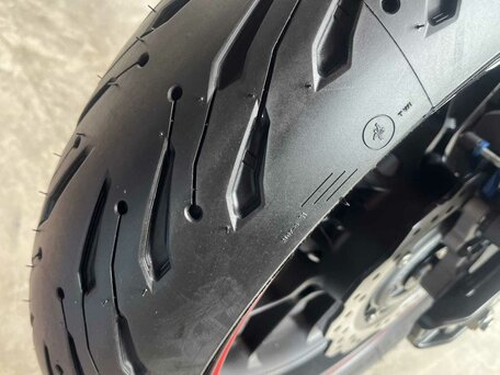 2022 Honda CBR 500 R, красный, 775000 рублей, вид 5