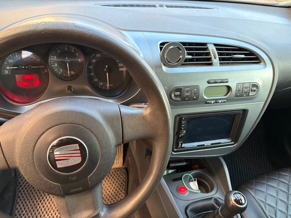 2008 SEAT Leon II, зелёный, 415000 рублей - вид 5