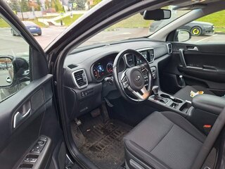 2018 Kia Sportage IV Рестайлинг, чёрный, 2200000 рублей, вид 4