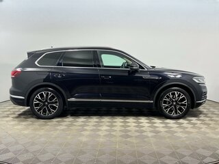 2018 Volkswagen Touareg III, чёрный, 4494900 рублей, вид 5