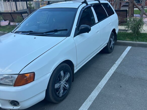 2000 Nissan AD II, белый, 450000 рублей - вид 1