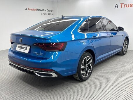 2023 Volkswagen Sagitar III Рестайлинг, синий, 1430000 рублей, вид 4
