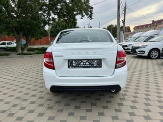 2026 Lada (ВАЗ) Granta I Рестайлинг, белый, 1094000 рублей, вид 5