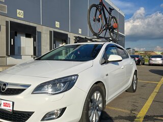 2011 Opel Astra J, белый, 800000 рублей, вид 1