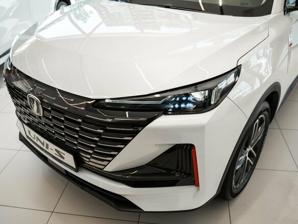 2025 Changan UNI-S I, белый - вид 6
