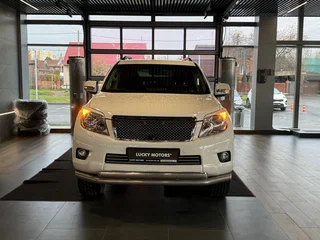 2011 Toyota Land Cruiser Prado 150 Series, белый, 2695000 рублей, вид 2