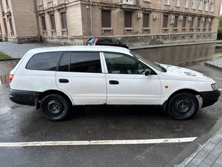 2000 Toyota Caldina I, белый, 160000 рублей, вид 2