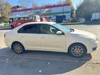 2014 Skoda Rapid I, белый, 550000 рублей, вид 2