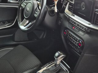 2018 Kia Ceed III, белый, 1800000 рублей, вид 4