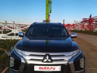 2022 Mitsubishi Pajero Sport III Рестайлинг, чёрный, 3500000 рублей, вид 2