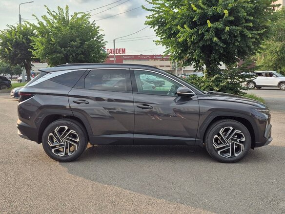 2026 Hyundai Tucson IV Рестайлинг, серый, 4850000 рублей - вид 6