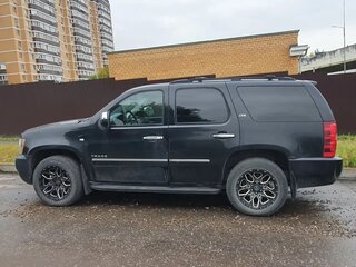 2011 Chevrolet Tahoe 6AT III, чёрный, 1859000 рублей, вид 4