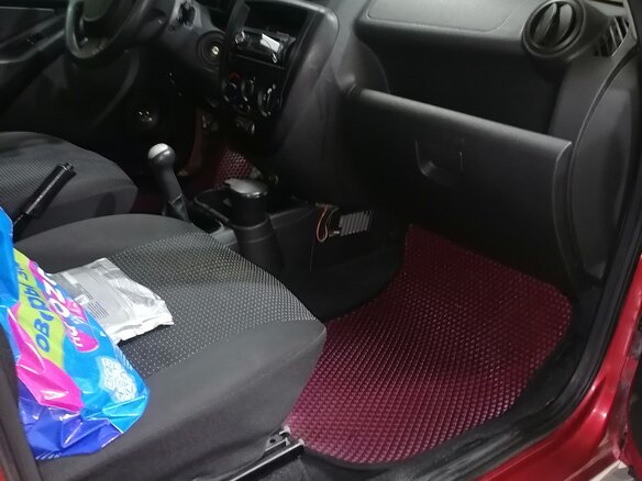 2012 Lada (ВАЗ) Granta I, красный, 380000 рублей - вид 4