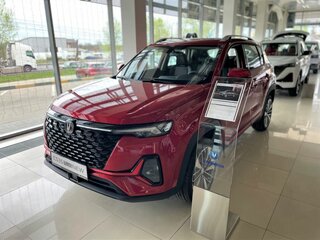 2025 Changan CS35 Plus I Рестайлинг, красный, 2839900 рублей, вид 4