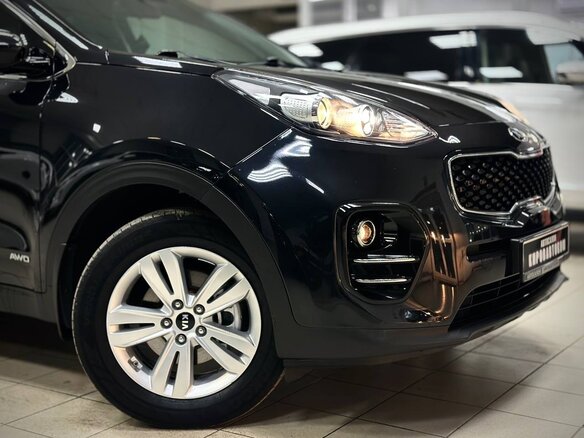 2016 Kia Sportage IV, чёрный, 2129000 рублей - вид 1