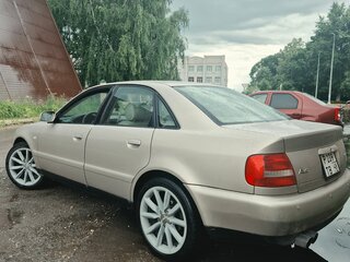 2001 Audi A4 I (B5) Рестайлинг, серебристый, 600000 рублей, вид 4