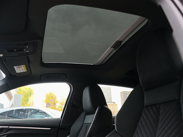 2020 Audi A3 Sportback 35 TFSI IV (8Y), синий, 2690000 рублей - вид 11