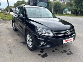 2011 Volkswagen Tiguan I Рестайлинг, чёрный, 2000000 рублей, вид 3