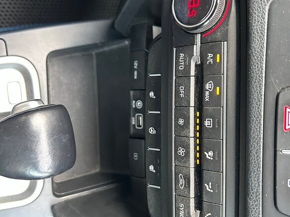 2019 Kia Ceed III, синий, 1260000 рублей - вид 17