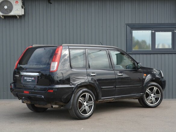 2002 Nissan X-Trail I, чёрный - вид 5