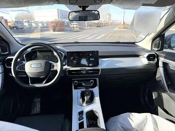 2026 Geely Coolray I Рестайлинг 2, белый - вид 8