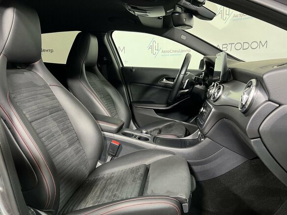 2016 Mercedes-Benz GLA 250 I (X156), серый, 2109900 рублей - вид 13