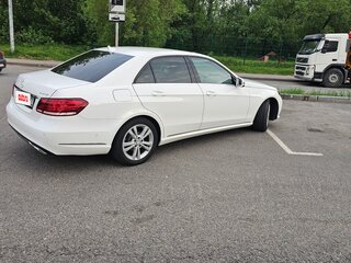 2015 Mercedes-Benz E-Класс 250 CDI IV (W212, S212, C207) Рестайлинг, белый, 2300000 рублей, вид 4