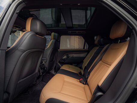 2025 Land Rover Range Rover Sport P360 MHEV III, чёрный, 15200000 рублей, вид 3