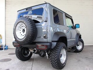 2022 Suzuki Jimny Sierra IV, серый, 1603000 рублей, вид 4