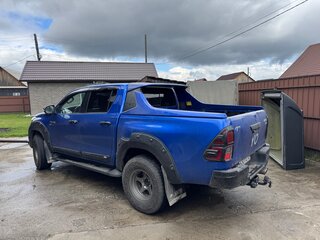 2017 Toyota Hilux VIII, синий, 3200000 рублей, вид 4