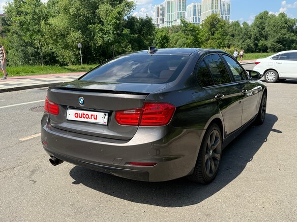 2015 BMW 3 серии 328i xDrive VI (F3x), коричневый, 2050000 рублей - вид 5