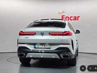 2023 BMW X6 40i III (G06) Рестайлинг, белый, 10218000 рублей, вид 2