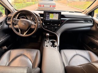 2021 Toyota Camry VIII (XV70) Рестайлинг, чёрный, 2950000 рублей, вид 4