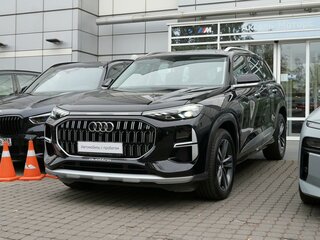2026 Audi Q6 40 TFSI, чёрный, 7740000 рублей, вид 1