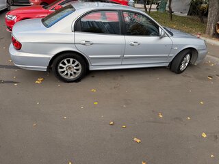 2010 Hyundai Sonata ТагАЗ IV (EF) Рестайлинг, серый, 400000 рублей, вид 4