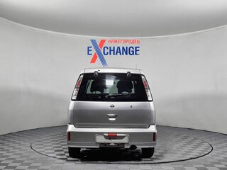 2002 Nissan Cube I Рестайлинг (Z10), серебристый, 195000 рублей, вид 4