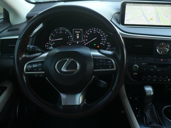 2018 Lexus RX 350 IV, бежевый, 3650000 рублей - вид 13