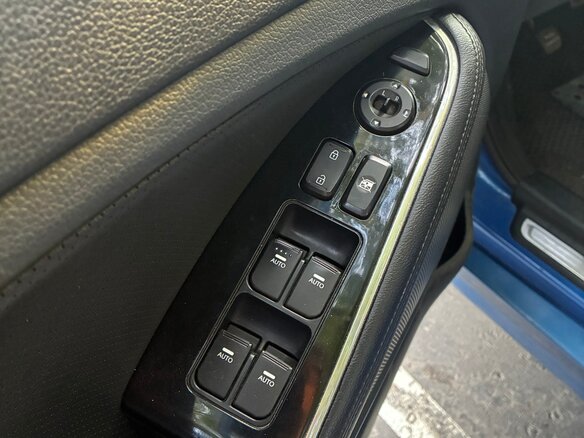 2014 Kia Optima III Рестайлинг, синий, 1050000 рублей - вид 9