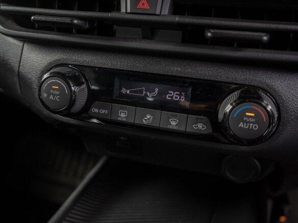 2021 Nissan Note e-Power III, голубой, 2179000 рублей - вид 16