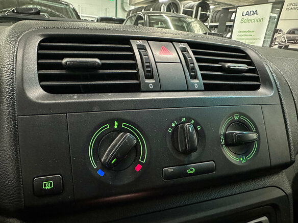 2013 Skoda Fabia II Рестайлинг, серебристый - вид 12