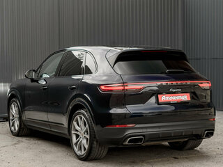 2018 Porsche Cayenne III, синий, 4400000 рублей, вид 4