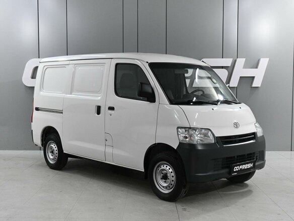 2022 Toyota LiteAce, белый, 2299000 рублей