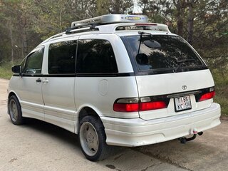 1998 Toyota Estima I, белый, 700000 рублей, вид 2