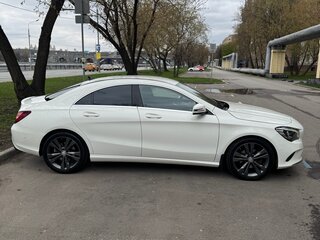 2016 Mercedes-Benz CLA 200 I (C117, X117), белый, 2100000 рублей, вид 3