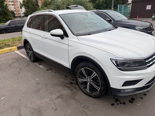 2019 Volkswagen Tiguan II, белый, 2650000 рублей, вид 2